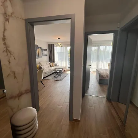 Luxury In Апартамент *